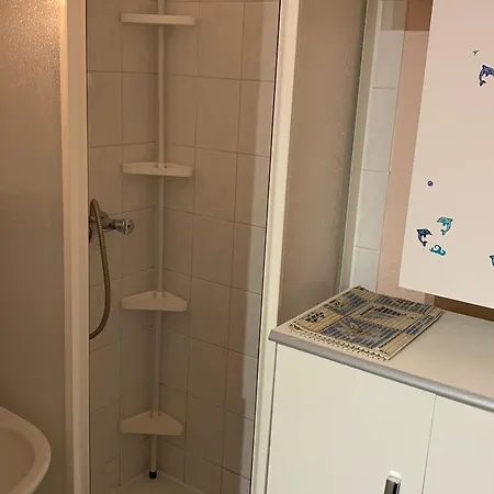 Coquet T2, Balcon Sud, Parking Privé, 400m De La - - Fr-1-482-135 *